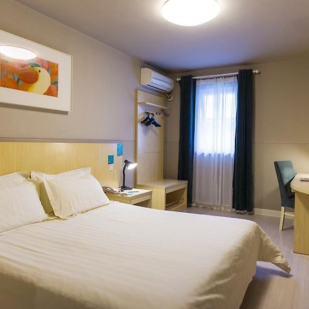 Jingjiang Inn Shanghai Fengxian Nanqiao Екстериор снимка